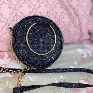 Black Shiny Purse 🖤😍